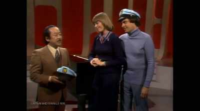 [Pat]
The colonel Pak,
uh, onMá*AáSá*H, - More Than Miyagi: The Pat Morita Story