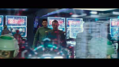 Patch him through. - Valerian and the City of a Thousand Planets