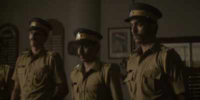 Pathan was abducting
Inspector Varde. Forcibly. - Class of '83