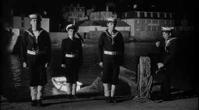 Patrol, quick march! - Murder Ahoy