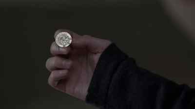 Patty, come here a minute. - The Killing