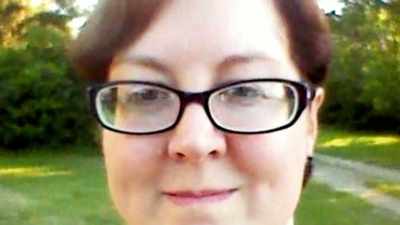 - [paul] we started to learn
more about melissa norby's life - Interrogation Raw