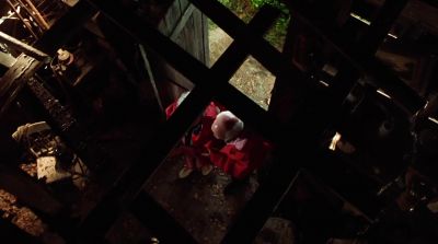 PAUL:
Watch your step. - The Green Mile