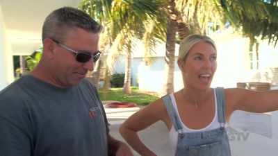 Paul: Well, I can't get
through it with the fish tape, - Island of Bryan