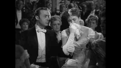 Paula, please control yourself. - Gaslight
