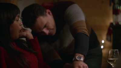 [paulette] oh, come on!
[kip] oh, my goodness! - The Holiday Proposal Plan