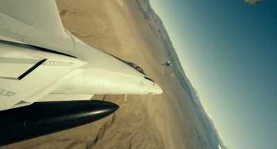 Payback, break right. Breaking right. - Top Gun: Maverick