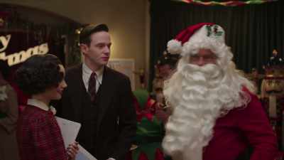 -Paying customers.
-(grunts) - The Last Tycoon