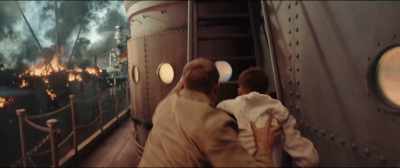 - [Pearce] Sully, get up! Come on!
- [grunts] - Midway