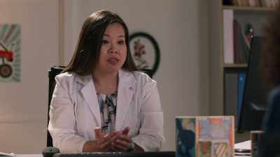 Pediatric specialist: Is there
anyone you can rely on? - Swindler Seduction