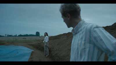 [Peggy chuckles] - The Dig