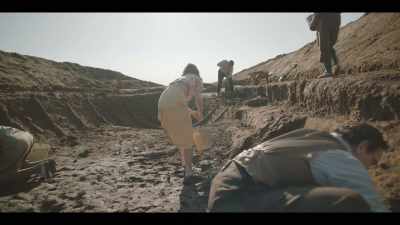 [Peggy grunting] - The Dig