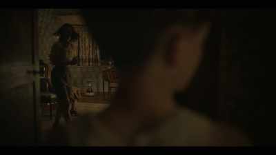 -[Peggy] Oh.
-Robert! Darling… - The Dig