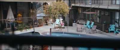 ♪ Pennies dropped
in pickle jars ♪ - Under the Silver Lake
