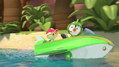 Penny - one lunch box,
headed into open water... - Top Wing