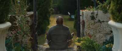 (pensive music continues) - Art of a Hit