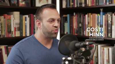 Pentru că, dacă nu înțelegem
dumnezeirea lui Cristos, - American Gospel: Christ Alone