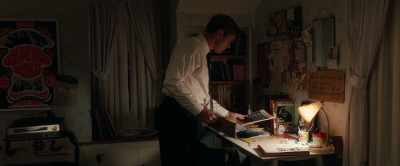 People who are against the war.
Is that who you see? - American Pastoral