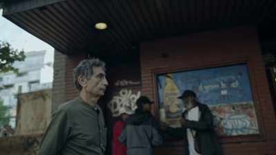 (people chattering) - The Wisdom of Trauma