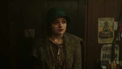 [people chattering] - Radium Girls