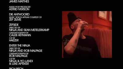 (people chattering) - ZEF - The Story of Die Antwoord
