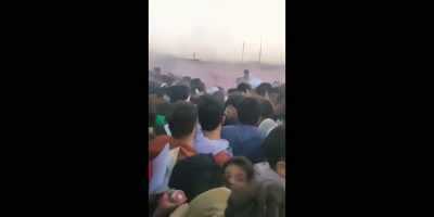 [people clamoring] - Escape from Kabul
