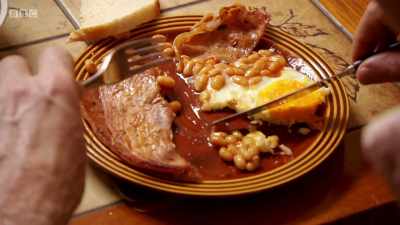 People did tend to only eat three meals a day. - Back in Time for Dinner