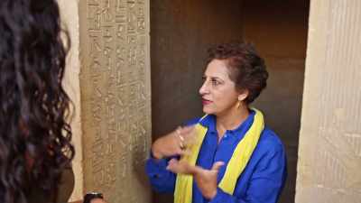 People do talk about the curses - Tutankhamun: Secrets of the Tomb