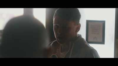 [people grunting] - Trafficking