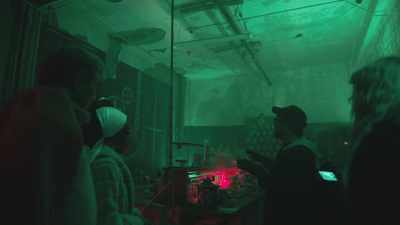 People have had attachments,
like, from this room, - Living for the Dead