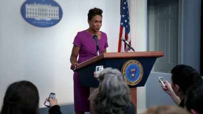 [People murmuring] - Tyler Perry's The Oval