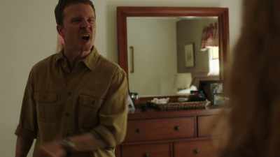 People 'round here don't like us
'cause we keep to ourselves, - Sharp Objects