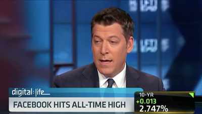 (people speak indistinctly)
(ringing tone) - Zuckerberg: King of the Metaverse