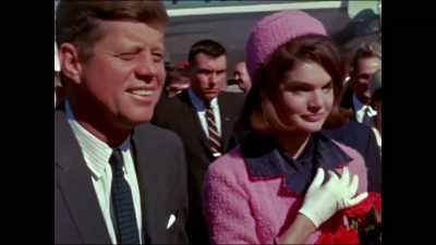 People standing up
all over everything available - JFK: What The Doctors Saw