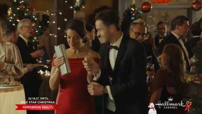(people talking) - Christmas by Starlight