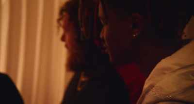 ♪ People thinking
That I'm crazy ♪ - Lost Soulz