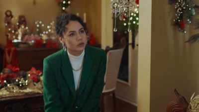 - People will pay attention.
- Yeah, but can't you see - Well Suited For Christmas