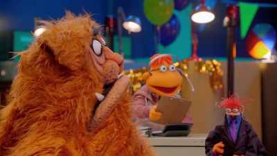 (PEPE CHUCKLES) - Muppets Now