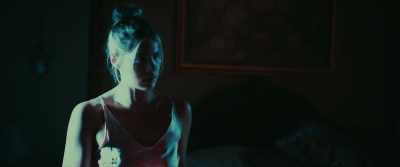 Per ardua ad alta.
(tense music) - Woman in the Maze