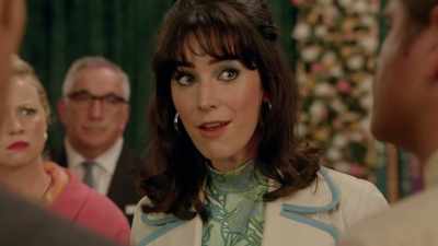 PEREGRINE:
But she was just using you, - Ms Fisher's Modern Murder Mysteries