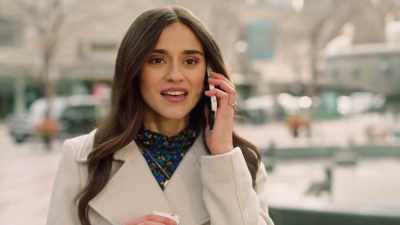 - Perfect! Ne vedem diseară.
- Excelent! - Lease on Love