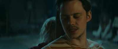 -Perfect. Perf-- perfect.
Perfect. Stay there. Stay there. - Villains