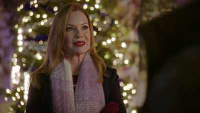 Perfect, well, let's turn
that thing all the way up - Cloudy with a Chance of Christmas