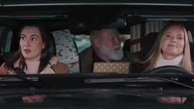Perfect.
Yes, just perfect. Off we go. - Everything Christmas