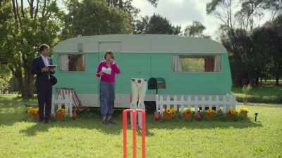 "Perform the most passionate
cricket appeal." - Taskmaster