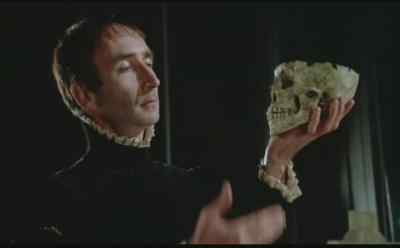 [Performing Hamlet In Russian] - Julia