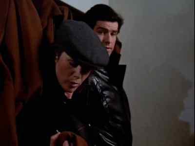 PERHAPS IT WOULD BE BETTER IF
WE DRESSED FOR THE OCCASION. - Remington Steele