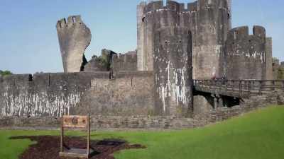 Perhaps the greatest castle on earth, - Ancient Engineering