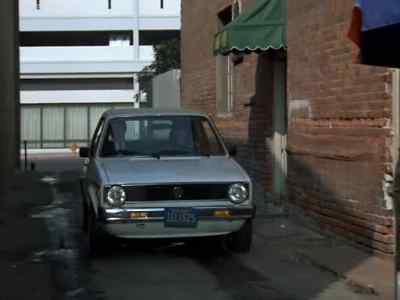 PERROS CALIENTES - Remington Steele