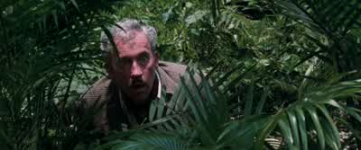 Coming through Clear a path people - Ace Ventura: When Nature Calls